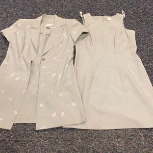 Fashion Bug Vintage Gray 2 PC Suit sz. 5/6